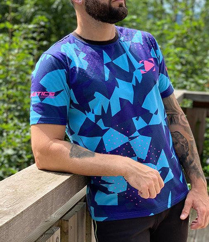 Camiseta Cinetics Dots & Camo