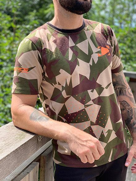 Camiseta Cinetics Dots & Camo